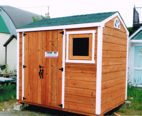 シダーハウス　物置